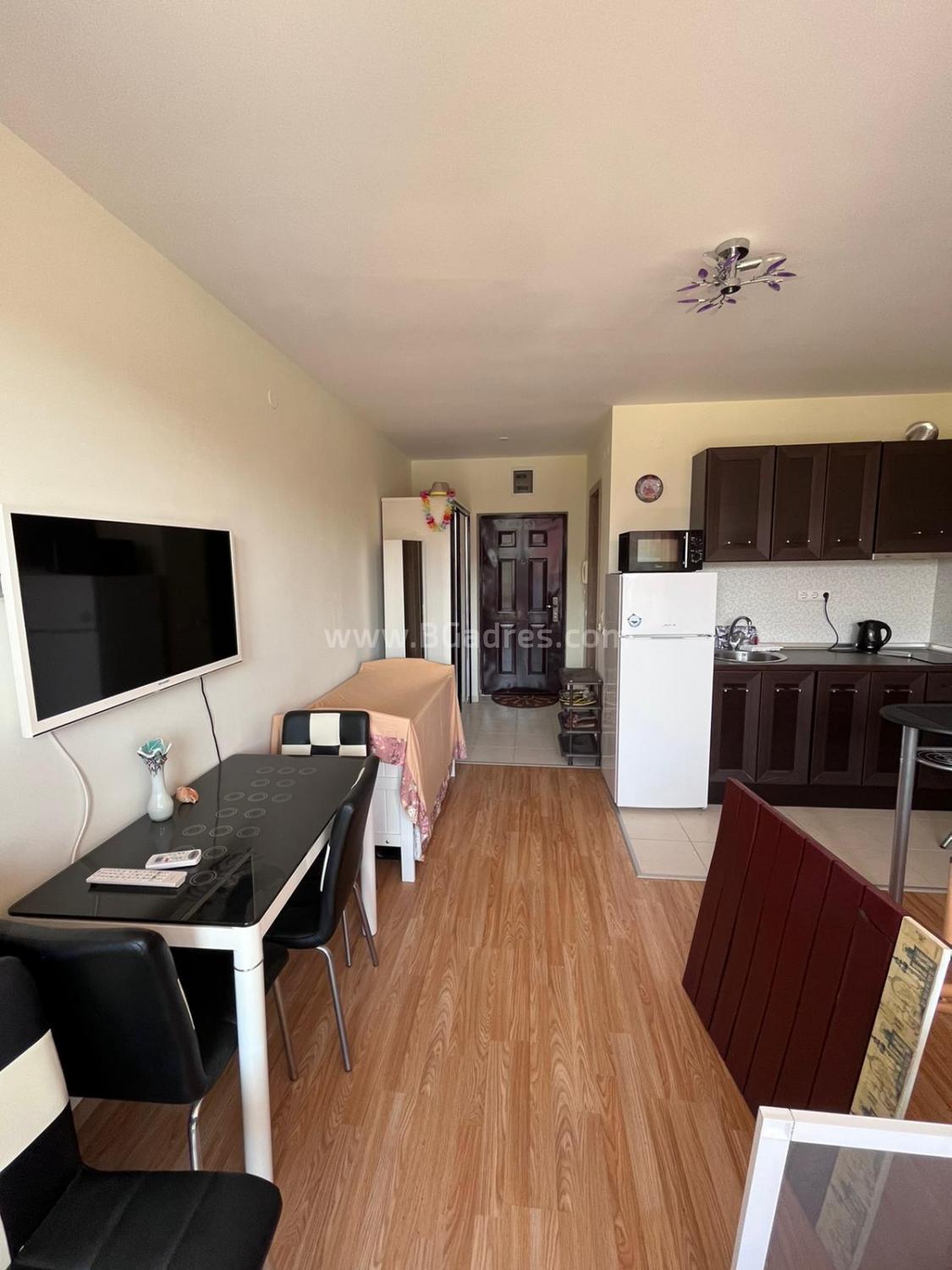 Студио в голям комплекс до морето І №2433