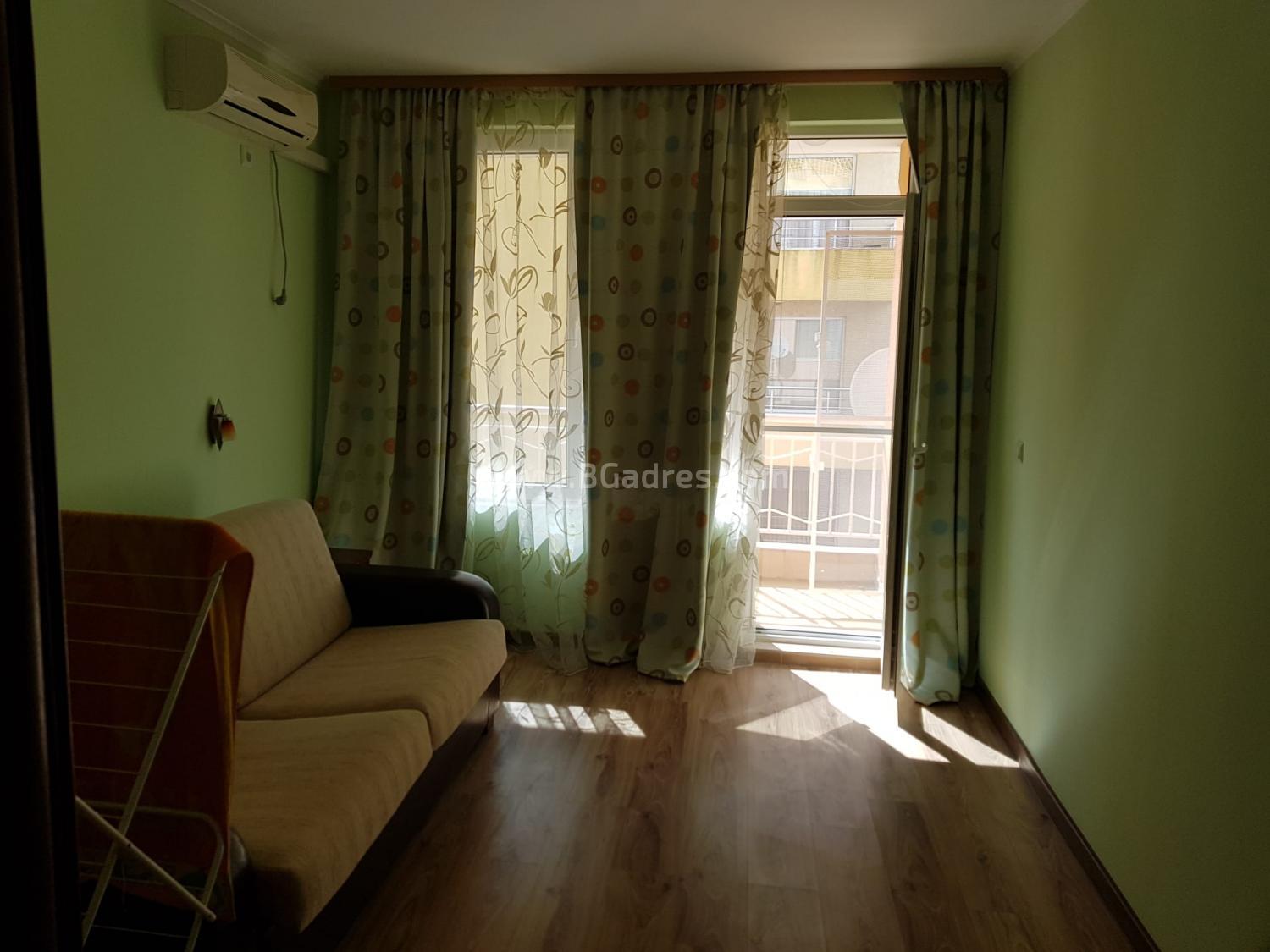 Тристаен апартамент за постоянно жителство в Поморие | №2321