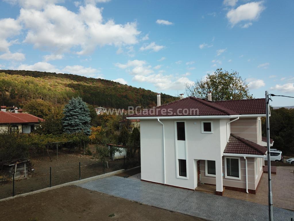 Neues Haus im Dorf Goritsa І №3381