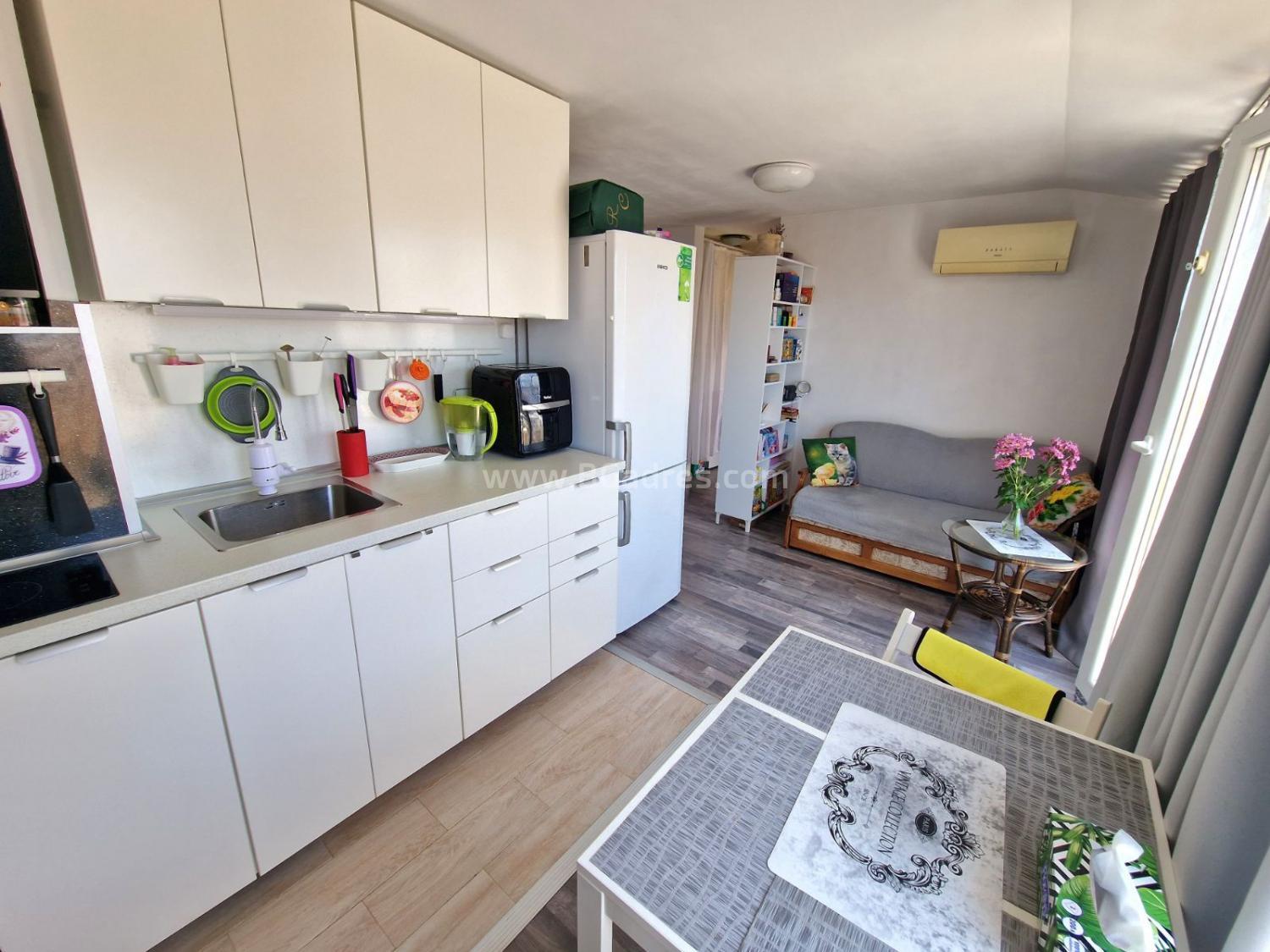 Квартира в комплексе Месамбрия Палас І №3474