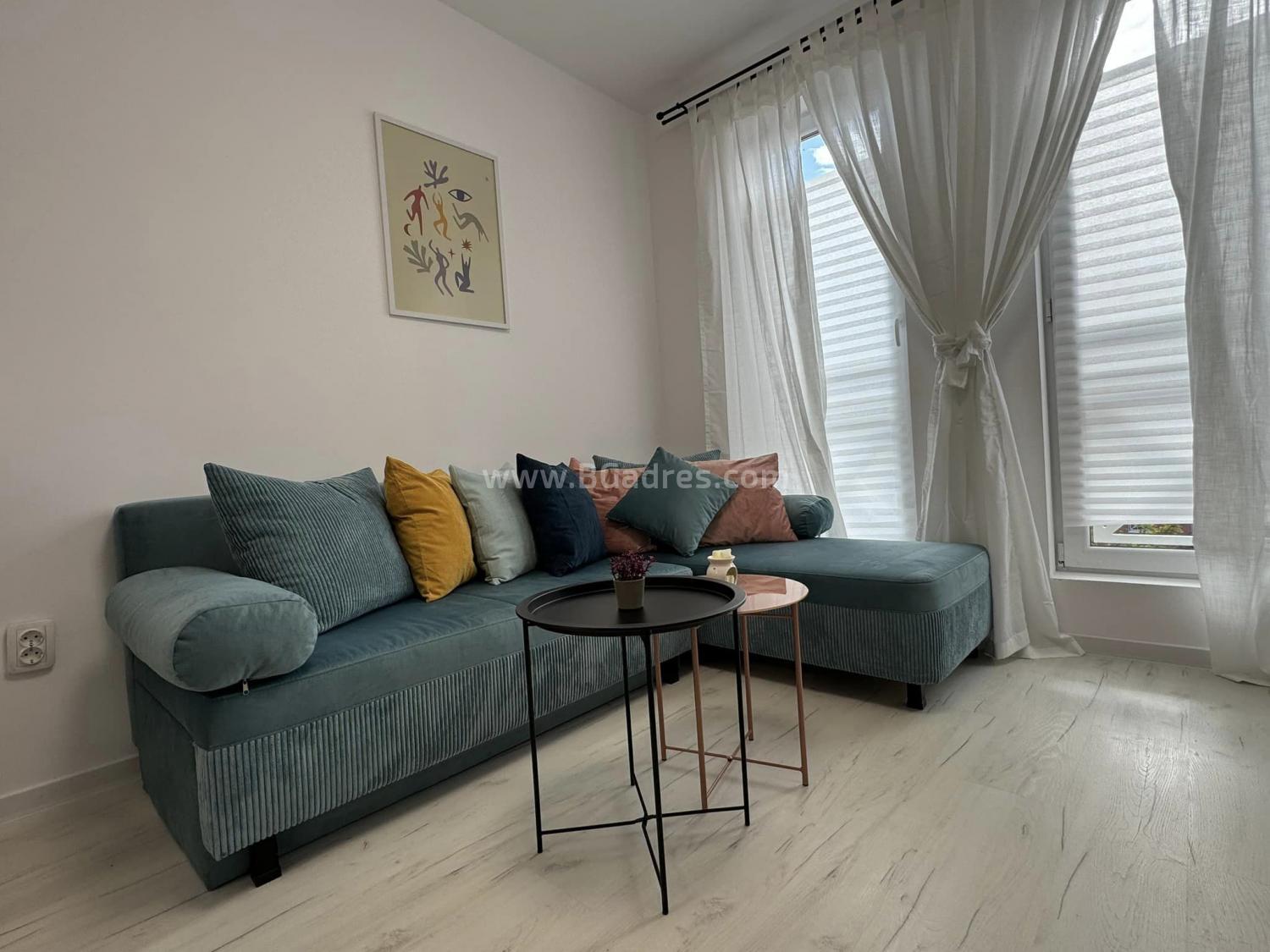 Studio mit neuen Möbeln in Sunny Day 6 І №3587