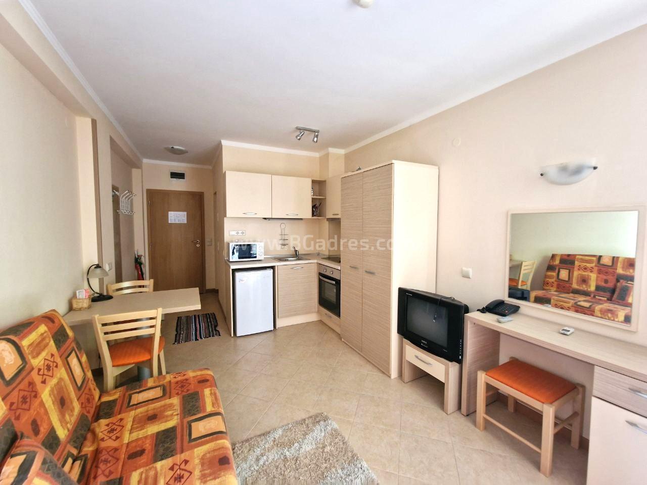 Студия в комплексе Роял Сан І №3705