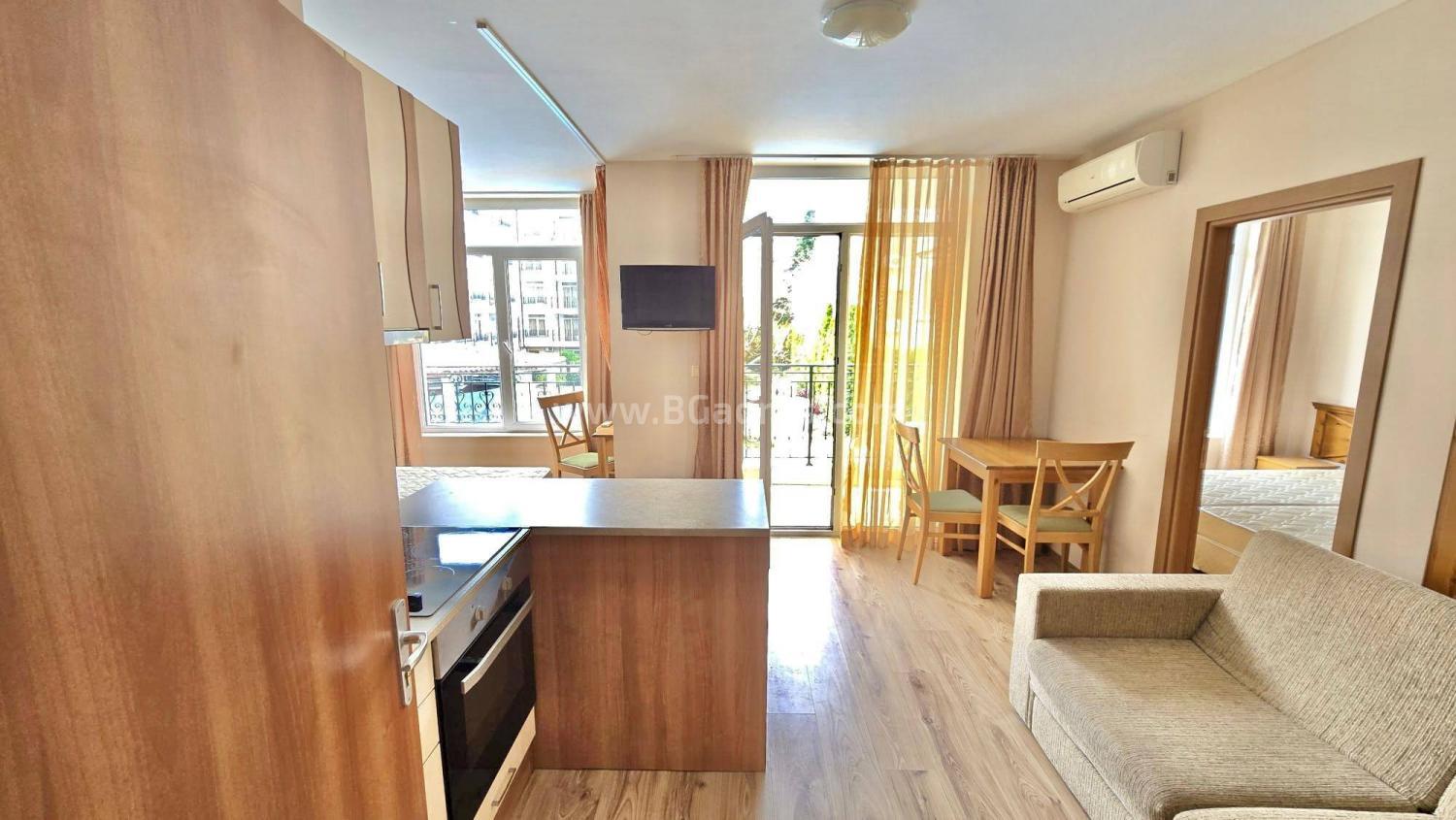Apartment in the Dawn Park complex І №4710