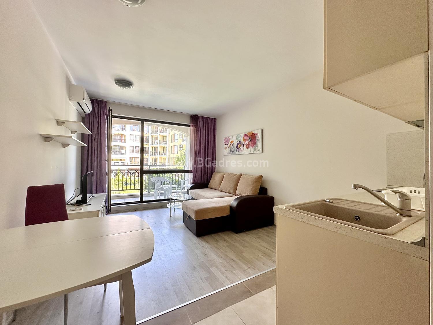 Студио в комплекс Удача І №4276