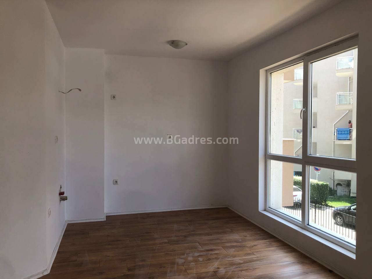 Studio in der ersten Reihe mit geringer Wartungsgebühr I №2545