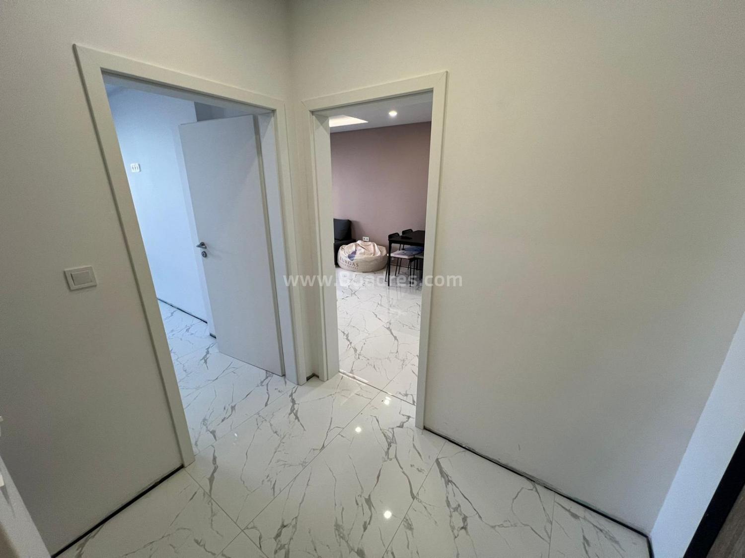 Апартамент в нова жилищна сграда в Сарафово І №4390