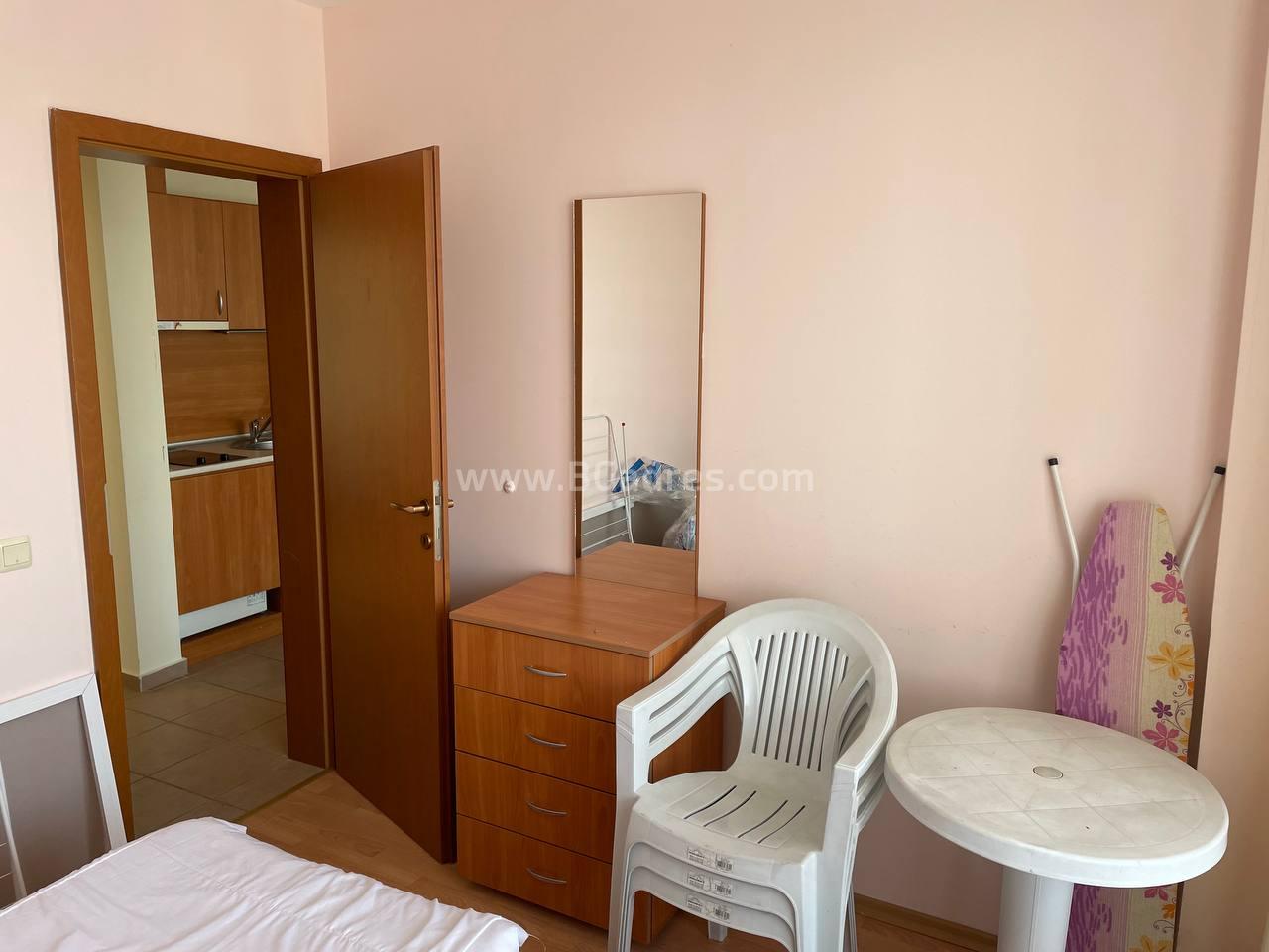 Günstige Drei-Zimmer-Wohnung am Meer | №2308