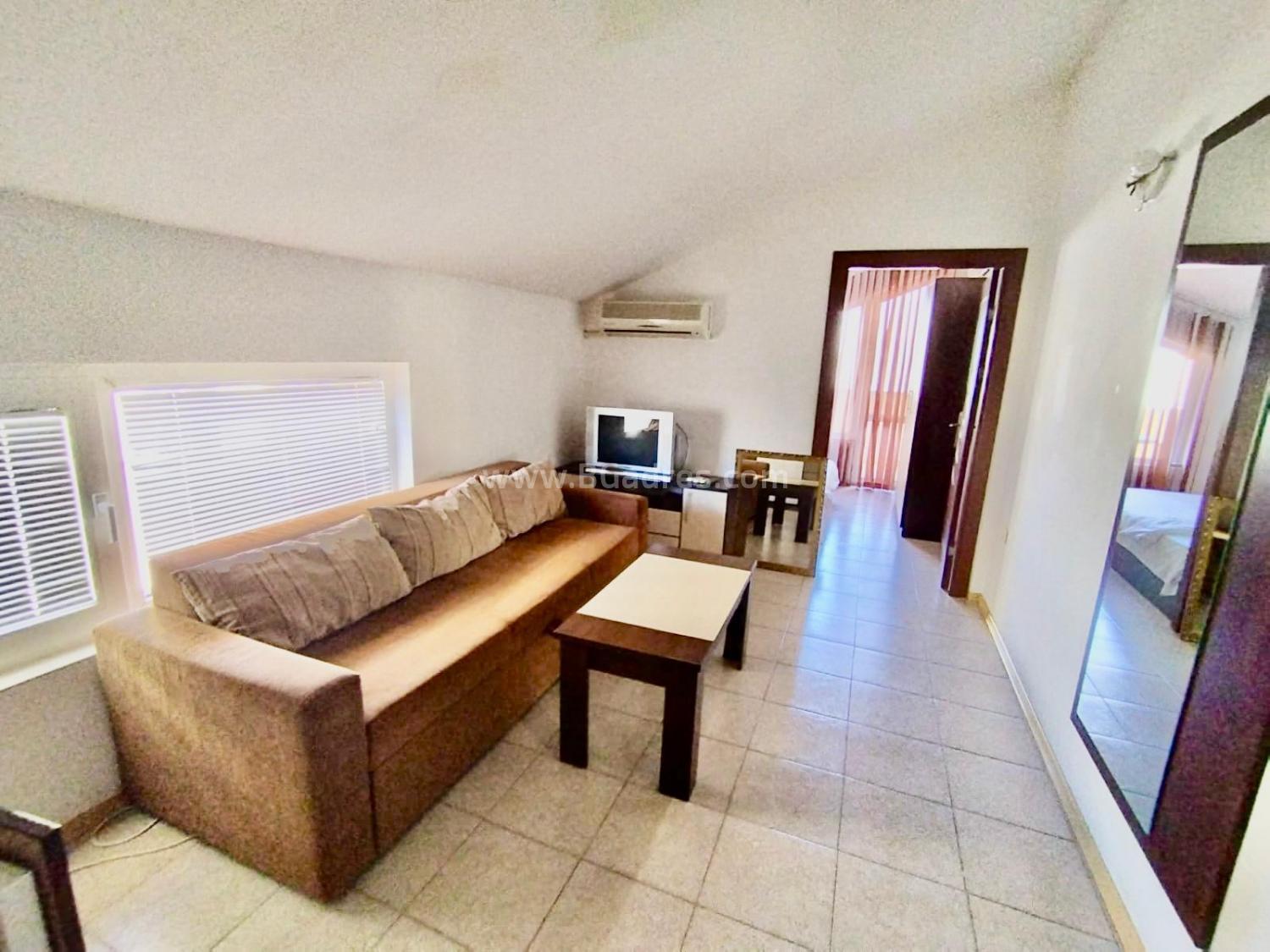 Дешевая двухкомнатная квартира у моря І №3618