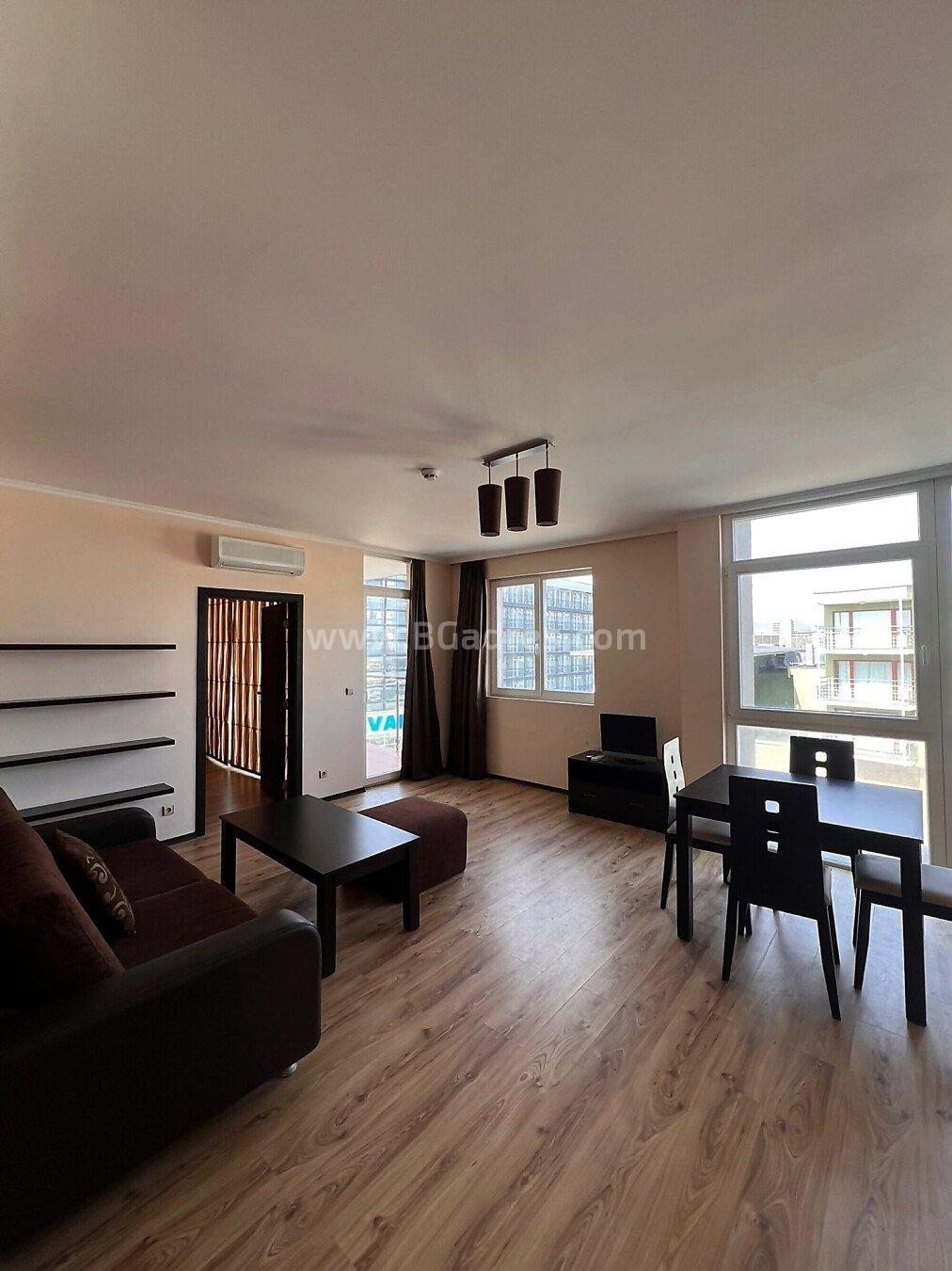 Beach front apartment in Sunny Beach І №4650