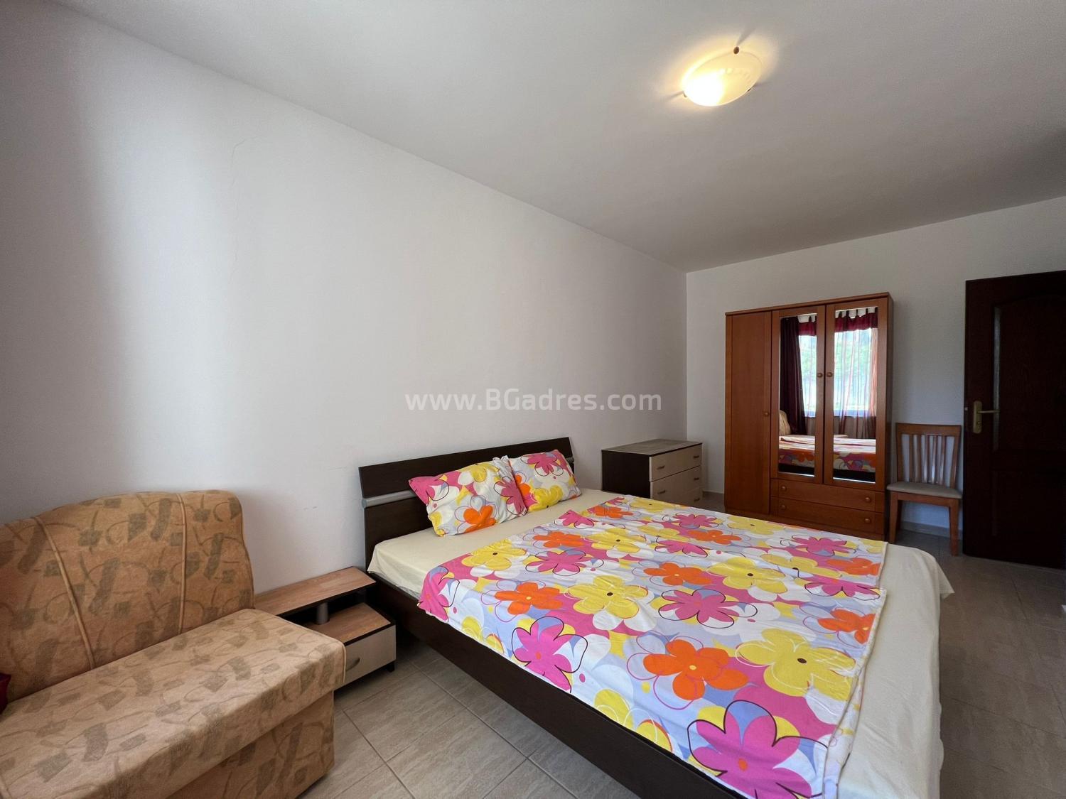 Two bedroom apartment at a bargain price І №3434