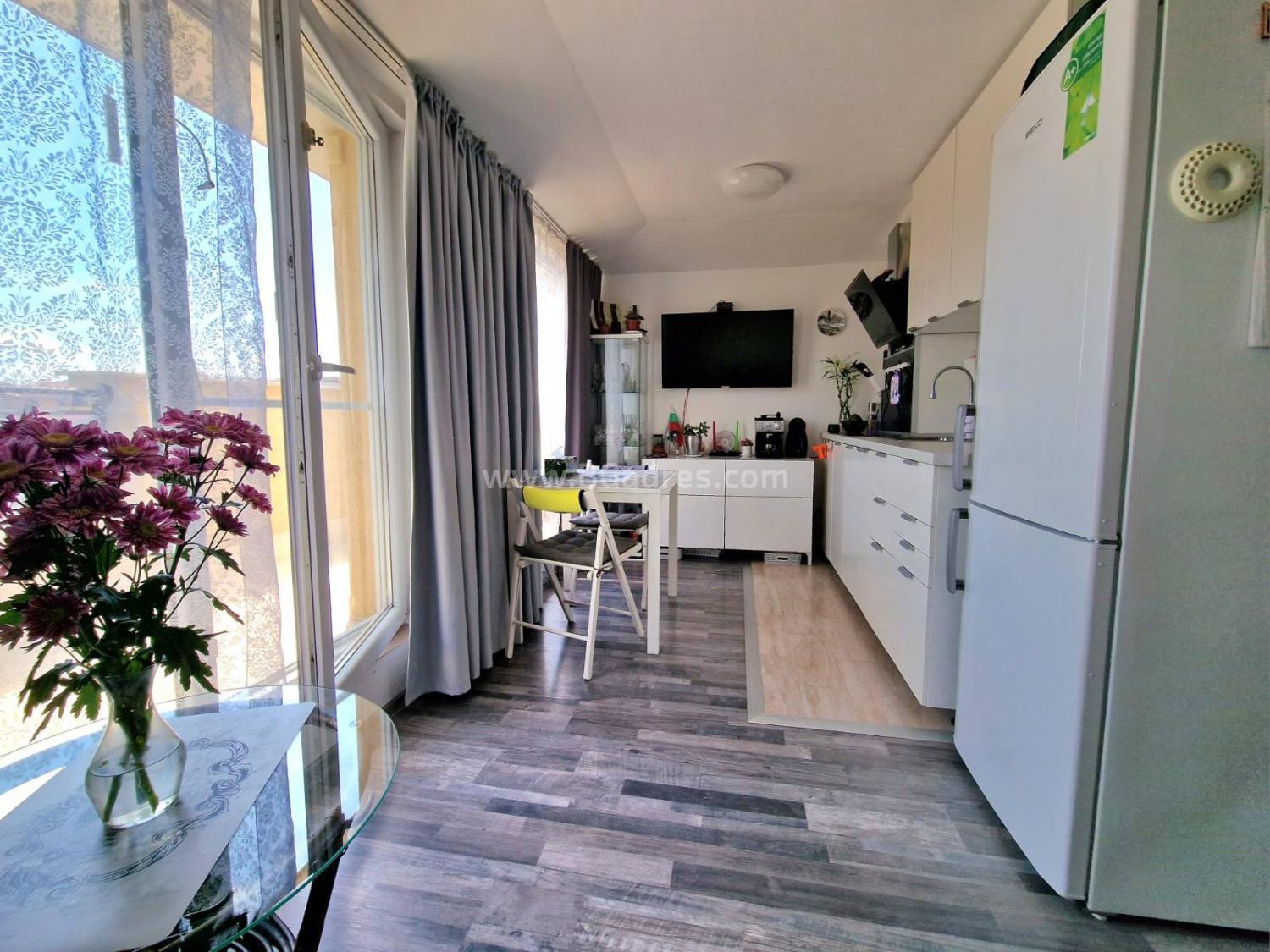 Квартира в комплексе Месамбрия Палас І №3474