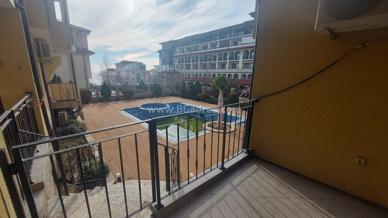 Квартира с низкой таксой в Святом Власе І №3479