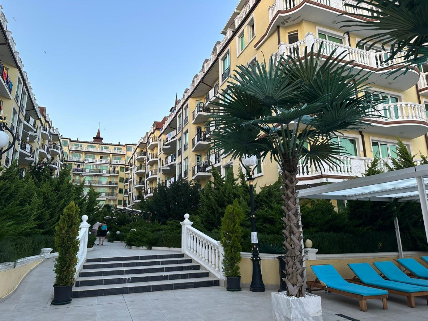 Квартира на первой линии по выгодной цене І №3647