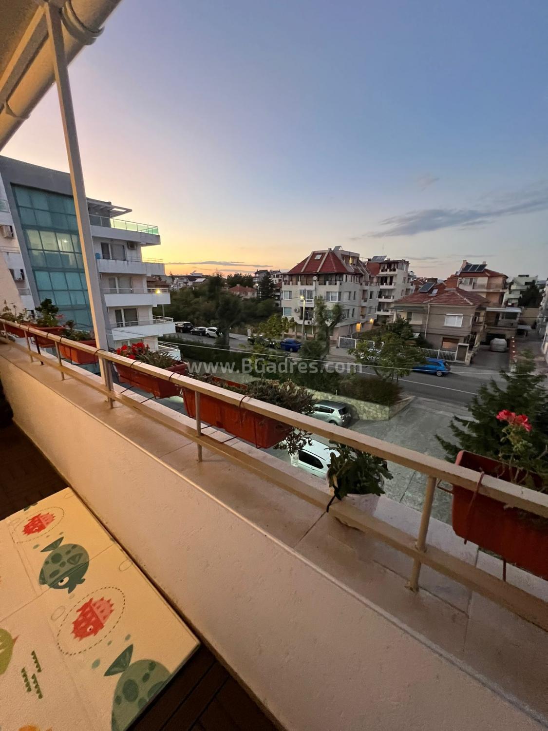 Apartment with small maintenance fee in Sarafovo І №4387