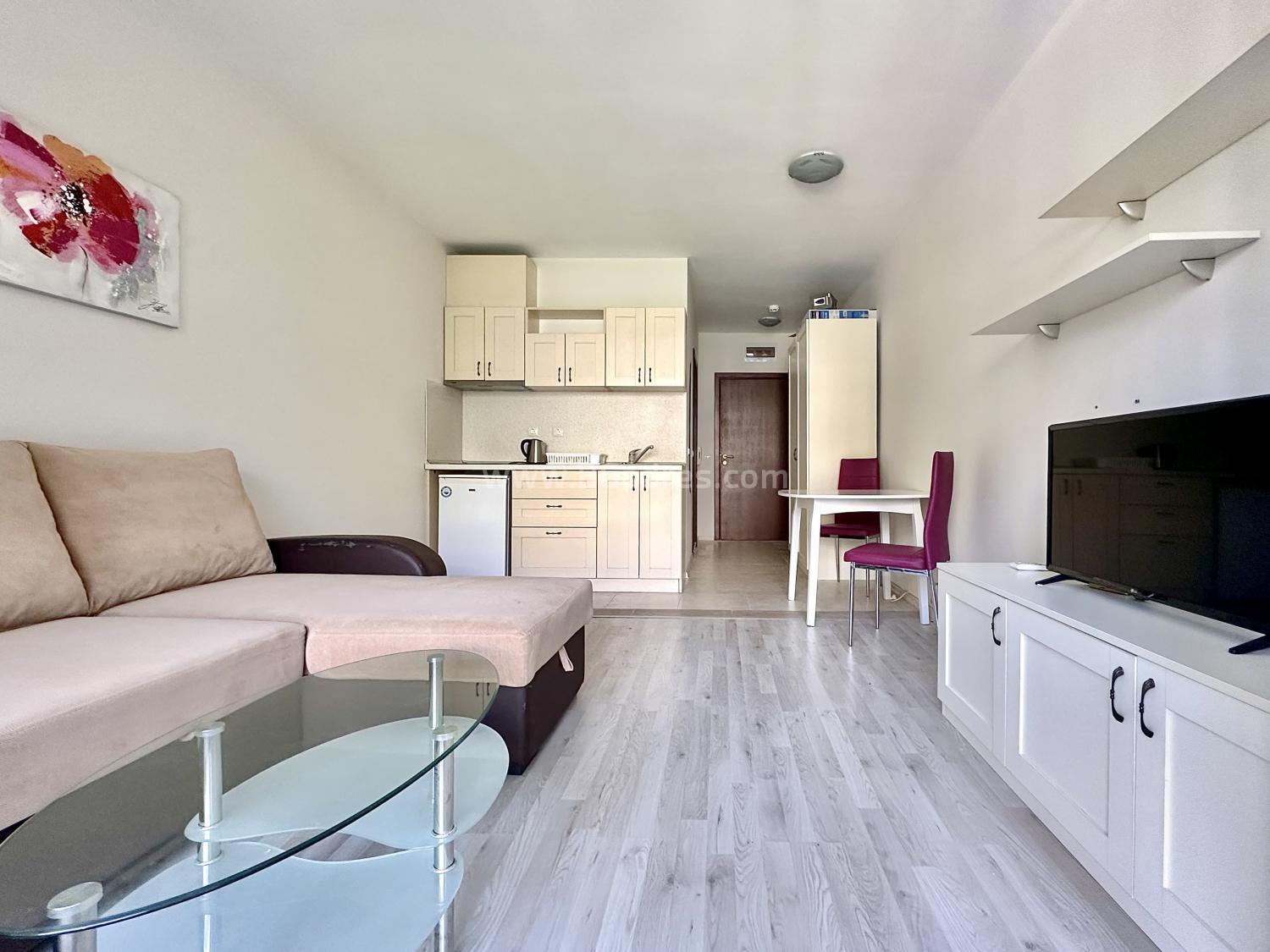 Студио в комплекс Удача І №4276