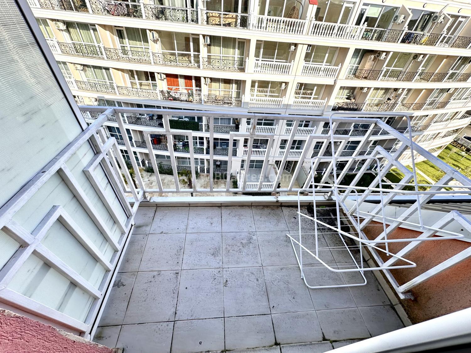 Studio in the Gerber 4 complex І №4648