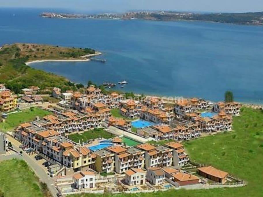 Трехкомнатная квартира с видом на море | №2382