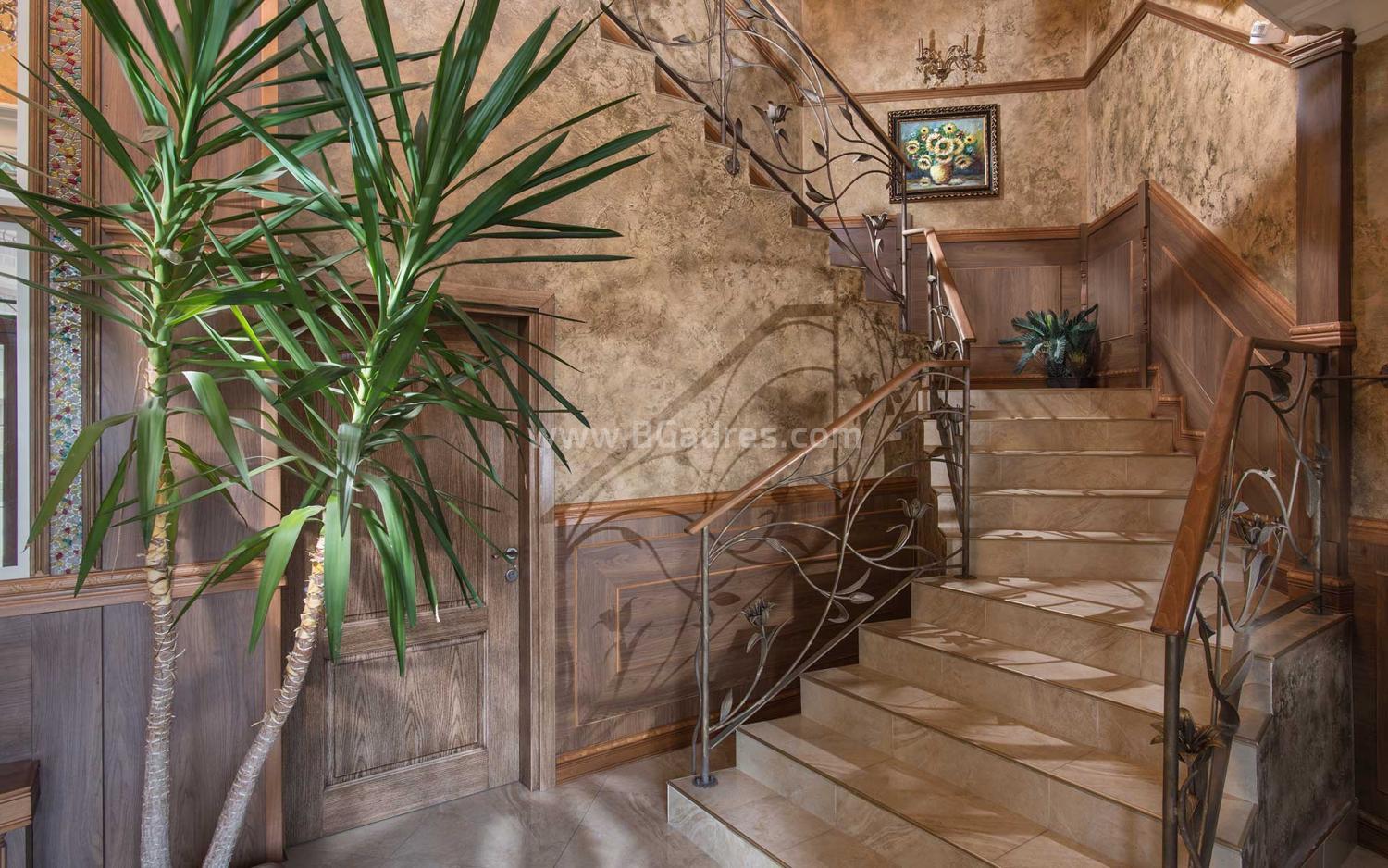 Apartment with a garage in Esteban complex І №2766