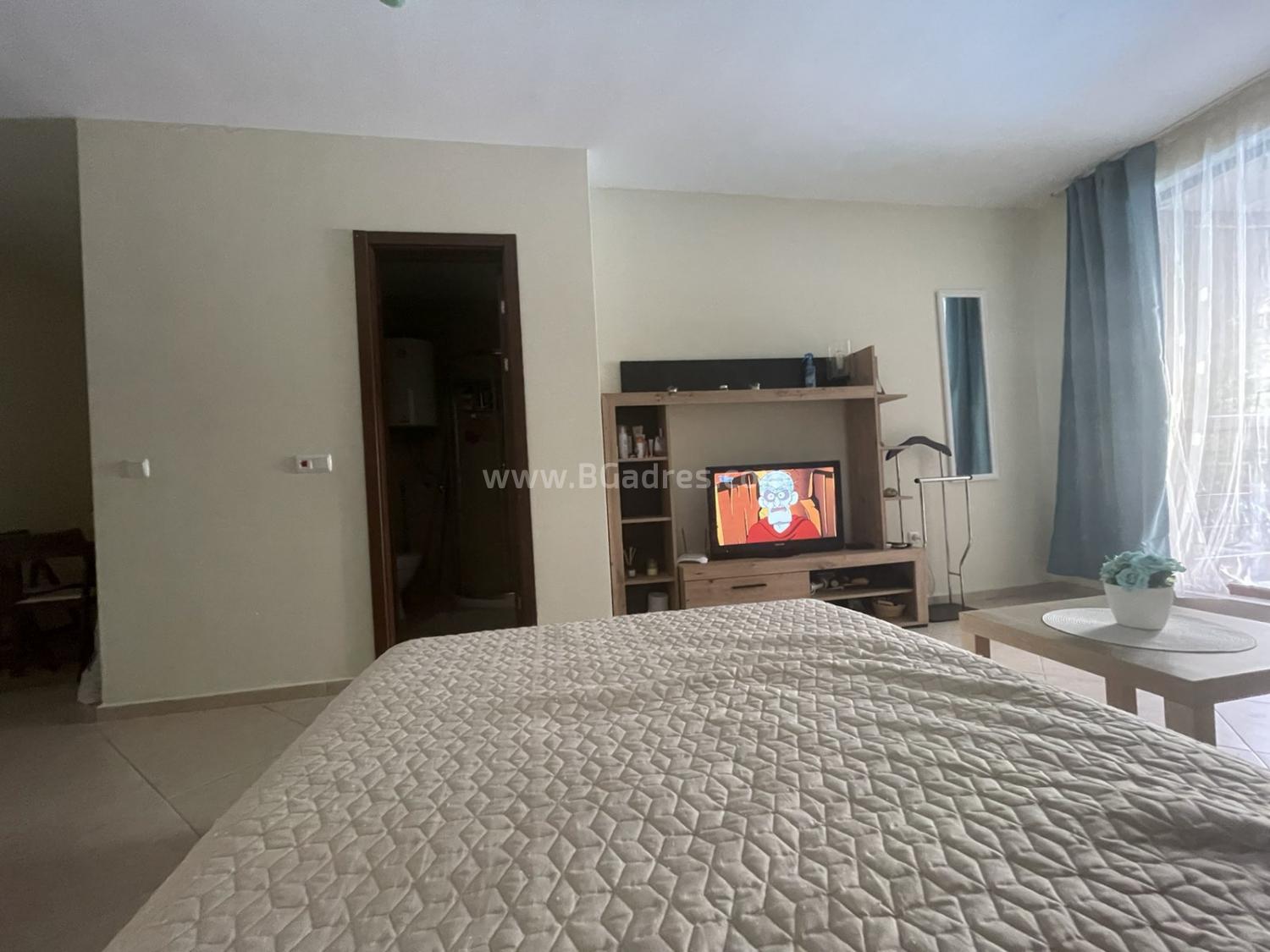 Large studio in Cascadas at a bargain price І No. 2470