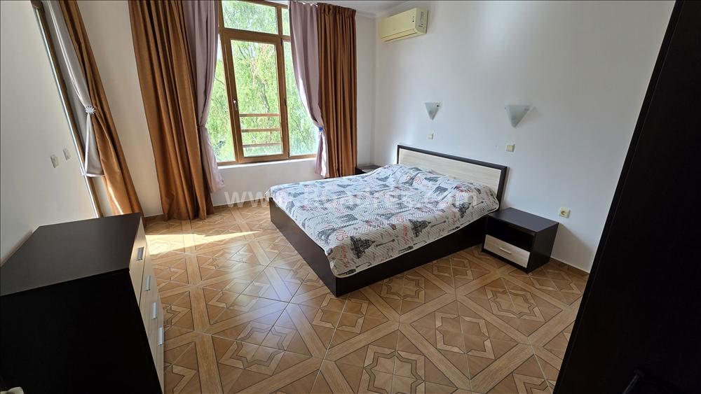 Апартамент в комплекс Света Елена І №3869