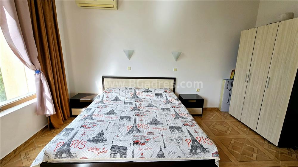 Апартамент в комплекс Света Елена І №3869