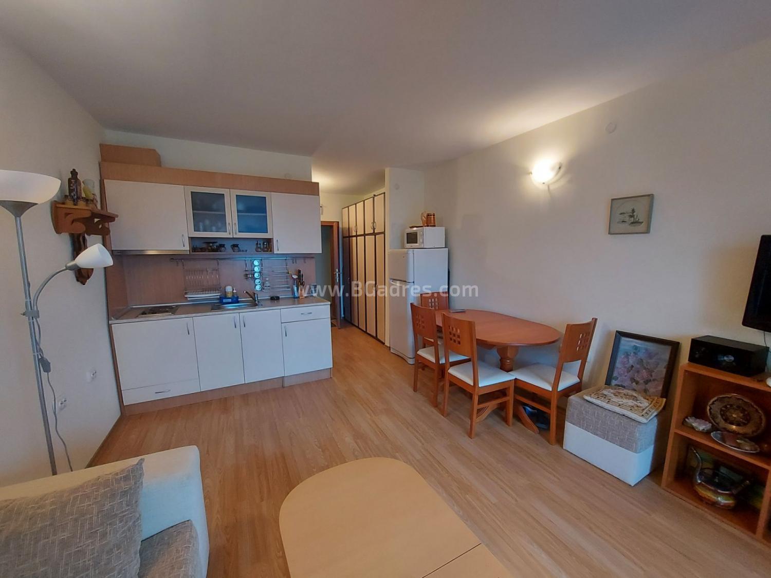 Просторно обзаведено студио в Равда | № 2199