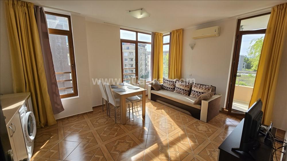 Апартамент в комплекс Света Елена І №3869