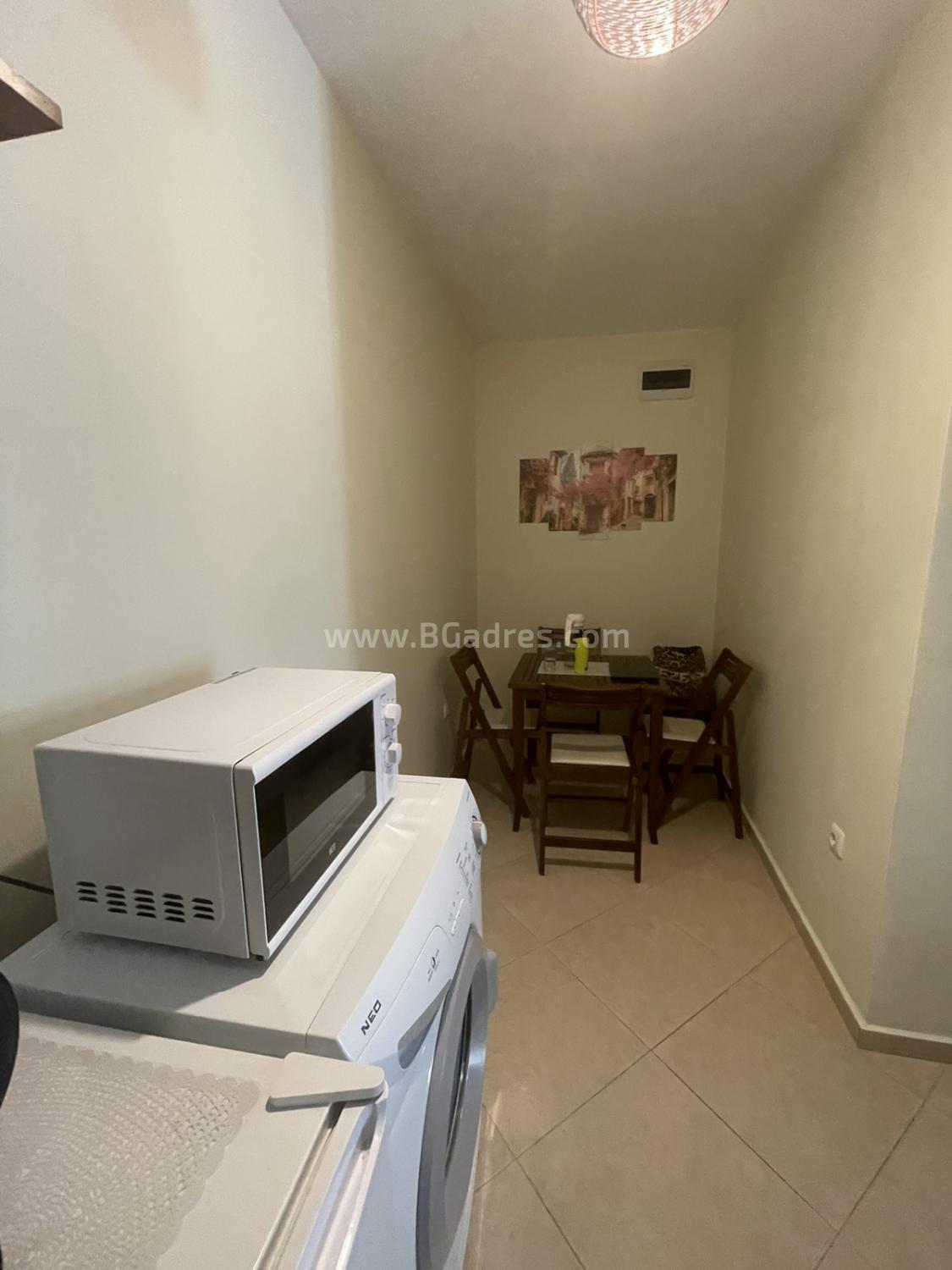 Large studio in Cascadas at a bargain price І No. 2470