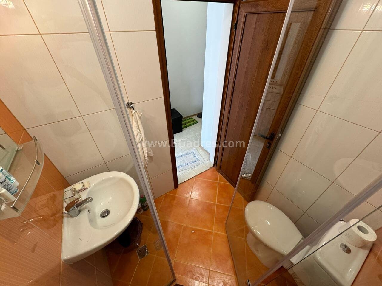 Обзаведено студио в Равда І №3643