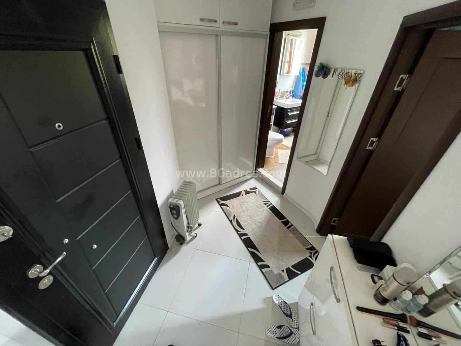 Sea view apartment in Nessebar І №2534