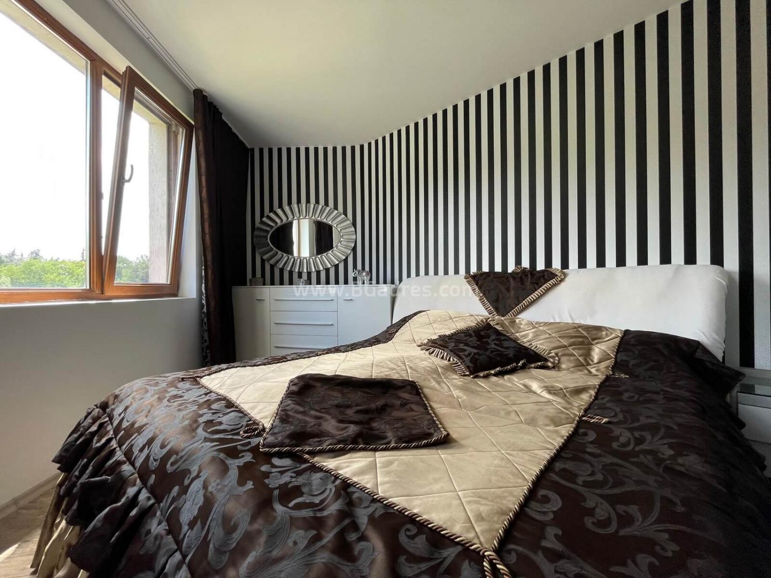 Sea view apartment in Nessebar І №2534