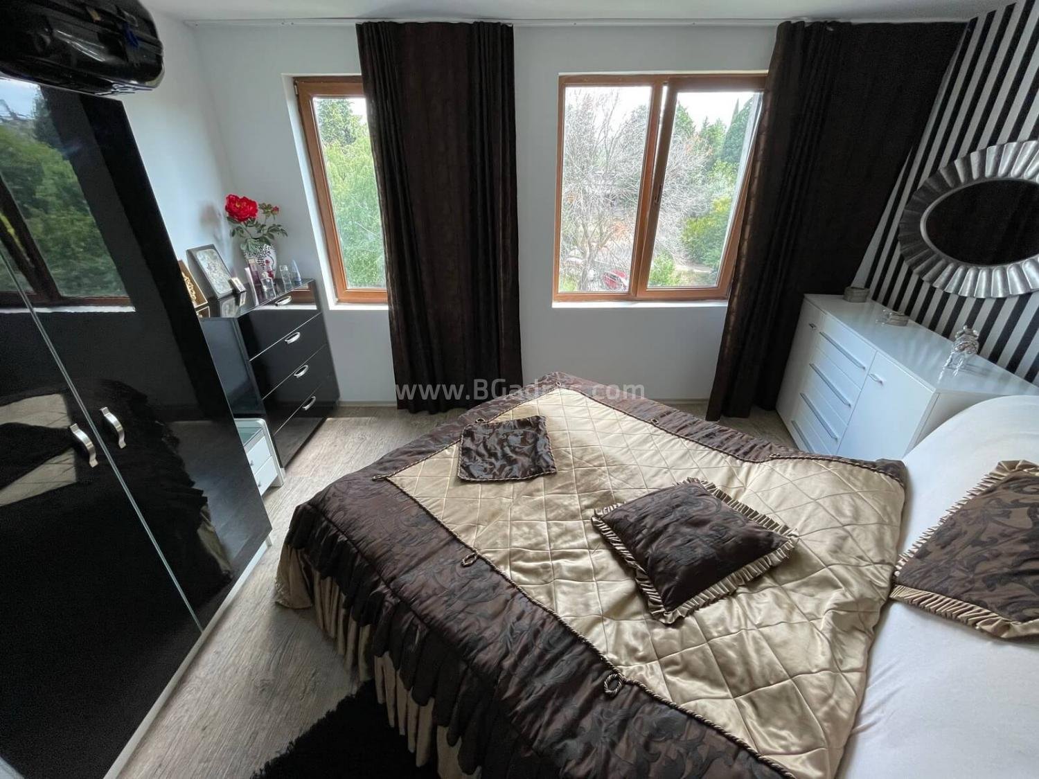 Sea view apartment in Nessebar І №3063