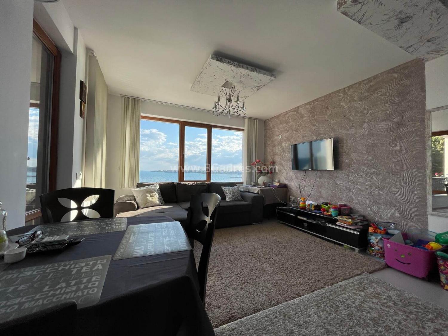 Квартира на первой линии в Несебре І №2478