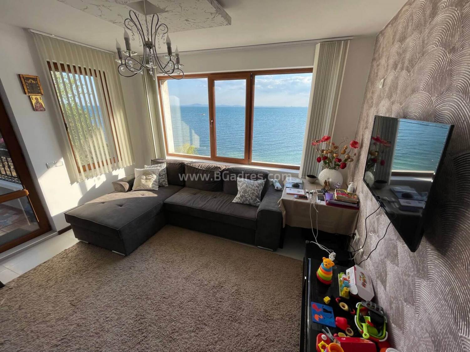 Квартира на первой линии в Несебре І №2478