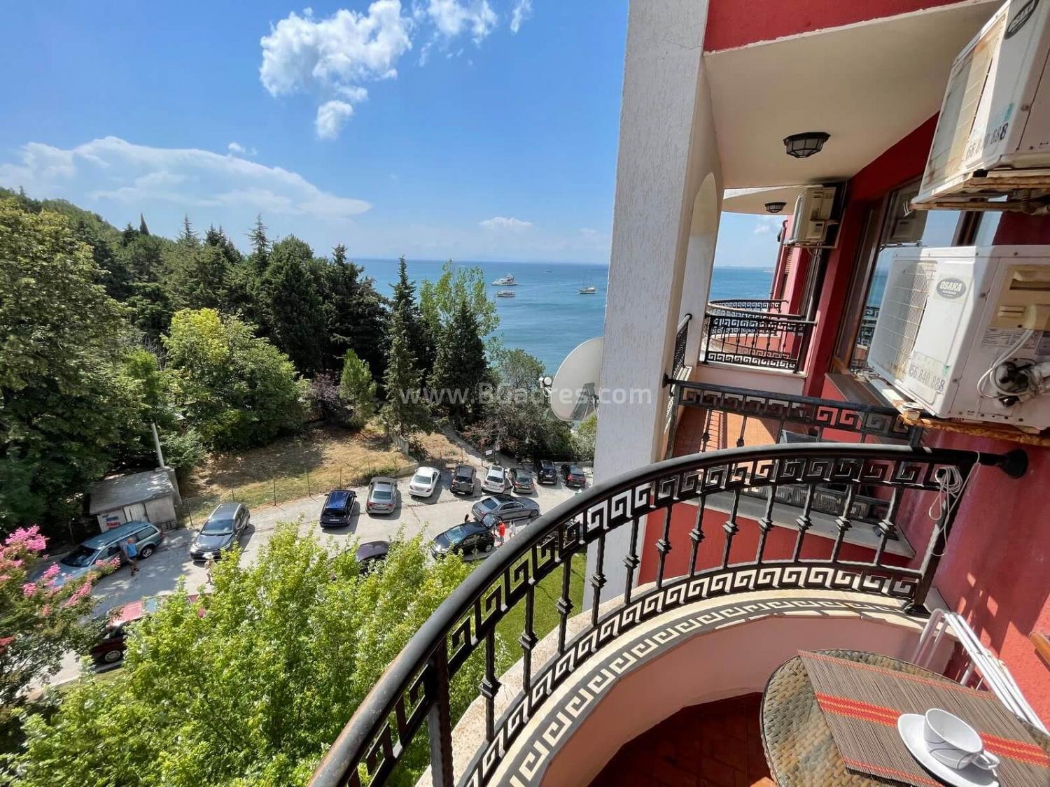 Sea view apartment in Nessebar І №3063