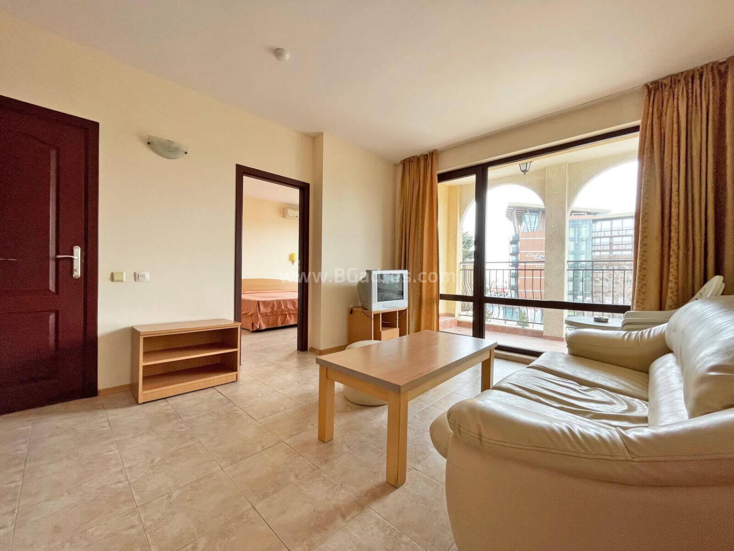 Тристаен апартамент на изгодна цена І №2865