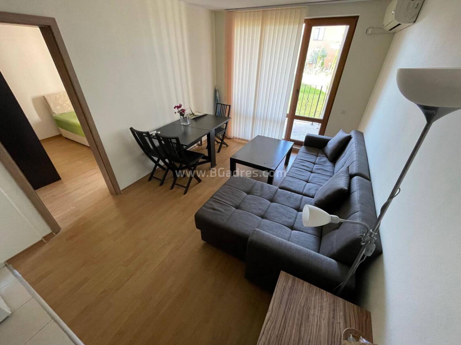 Двухкомнатная квартира в комплексе Си Форт І №2644