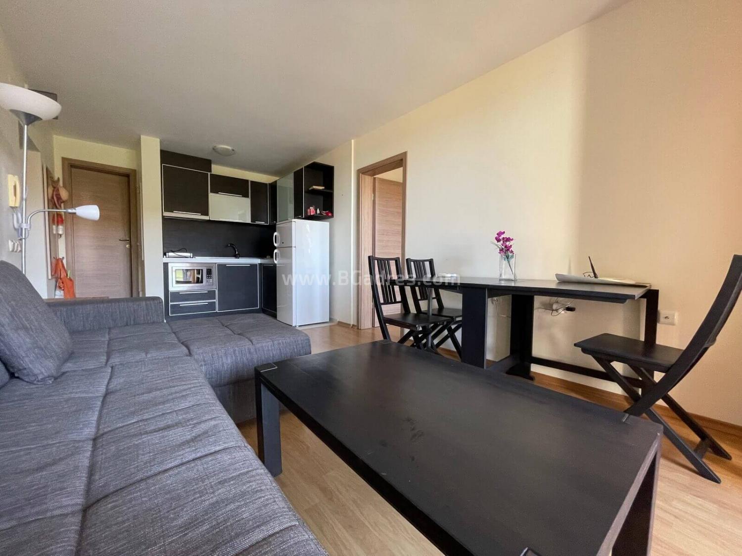 Двухкомнатная квартира в комплексе Си Форт І №2644