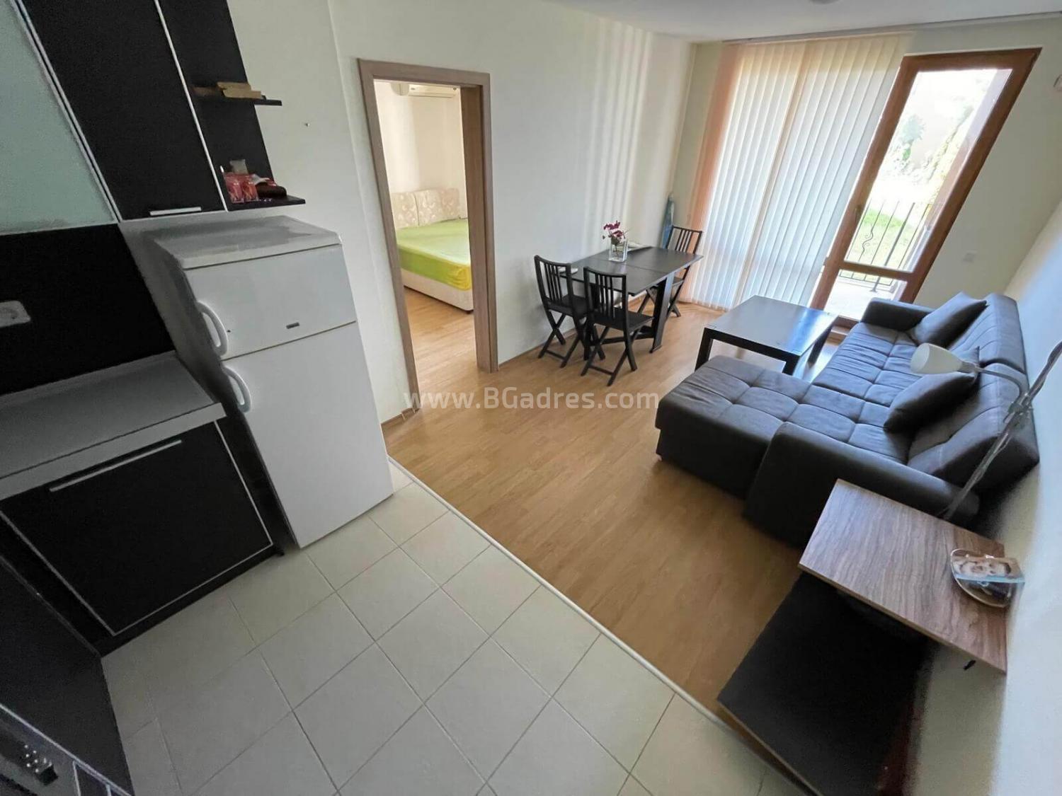 Двухкомнатная квартира в комплексе Си Форт І №2644