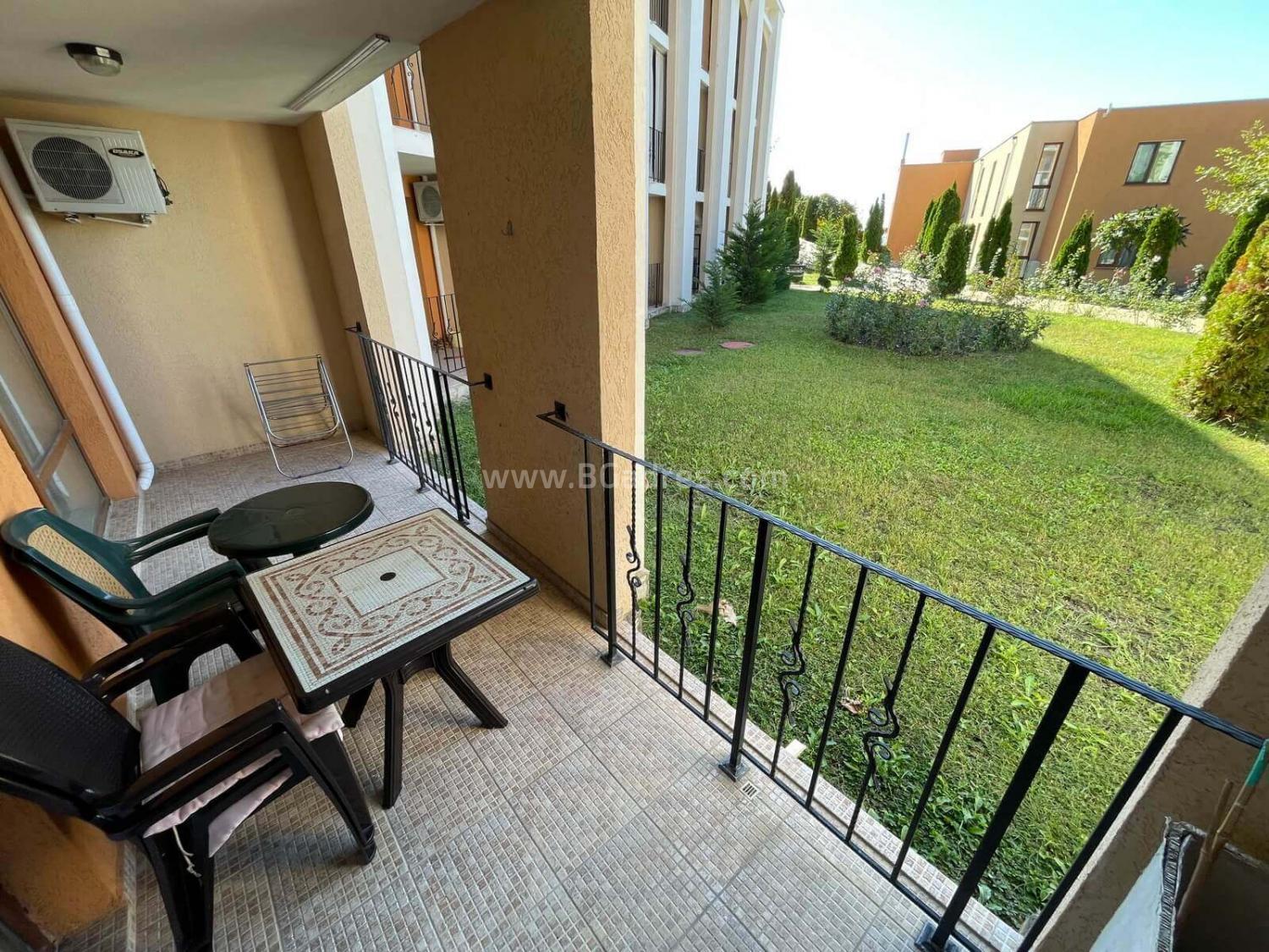 Двухкомнатная квартира в комплексе Си Форт І №2644