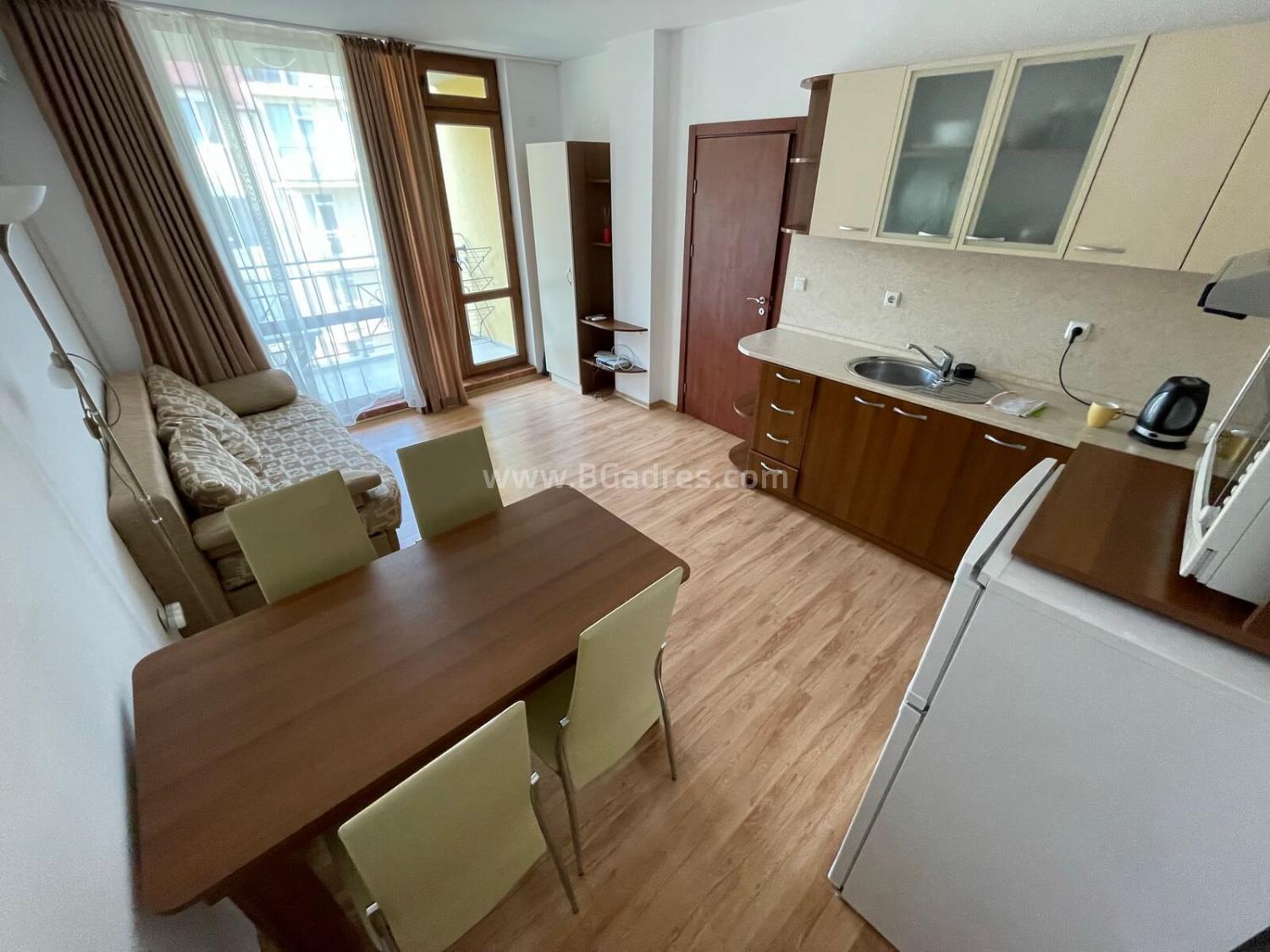 Zwei-Zimmer-Wohnung im Komplex Siyana | №2393