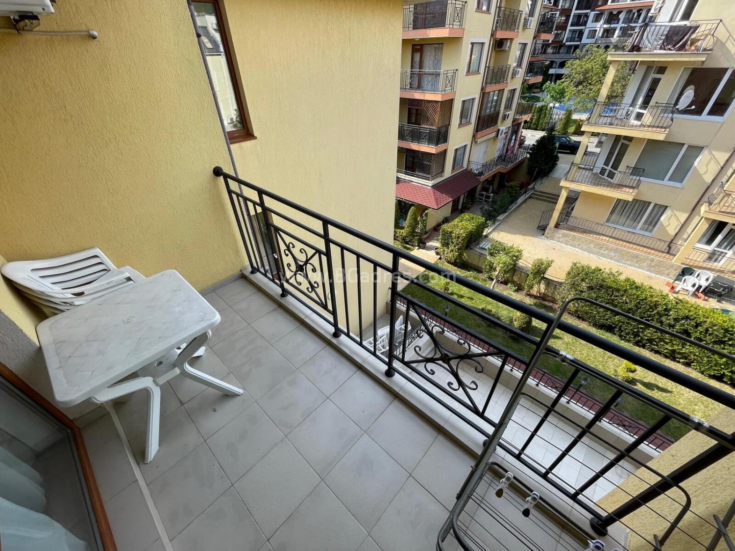 Zwei-Zimmer-Wohnung im Komplex Siyana | №2393