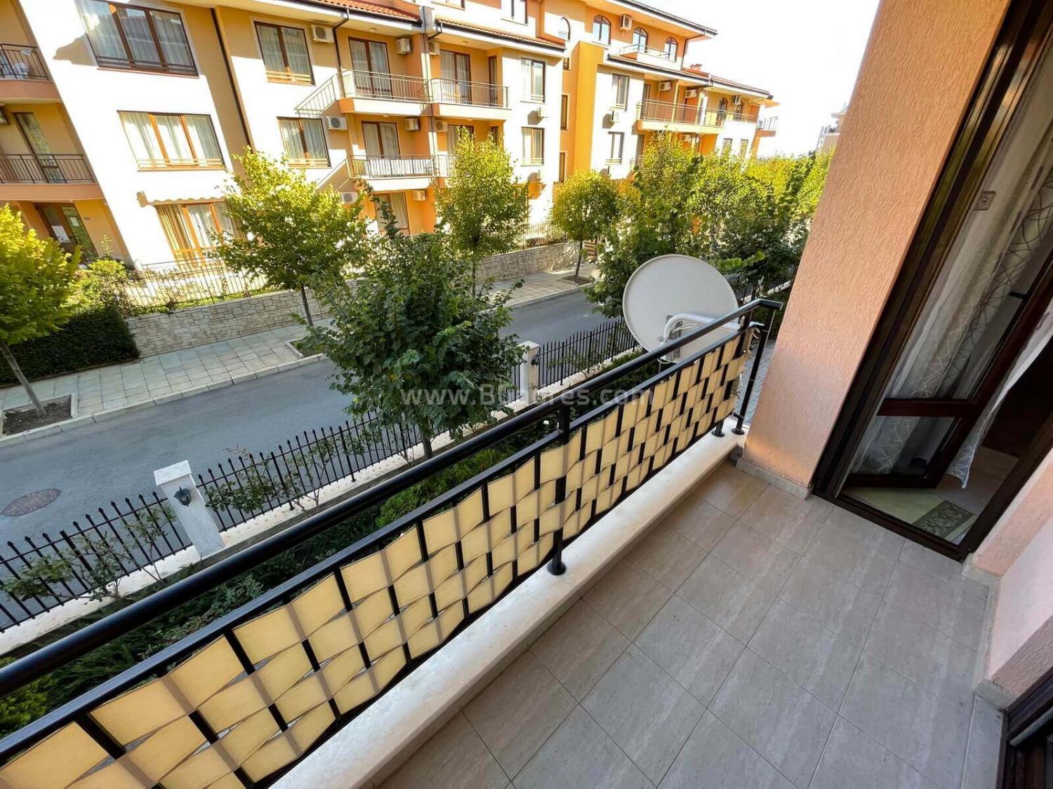 Large apartment in the complex Sky Dreams I №2686