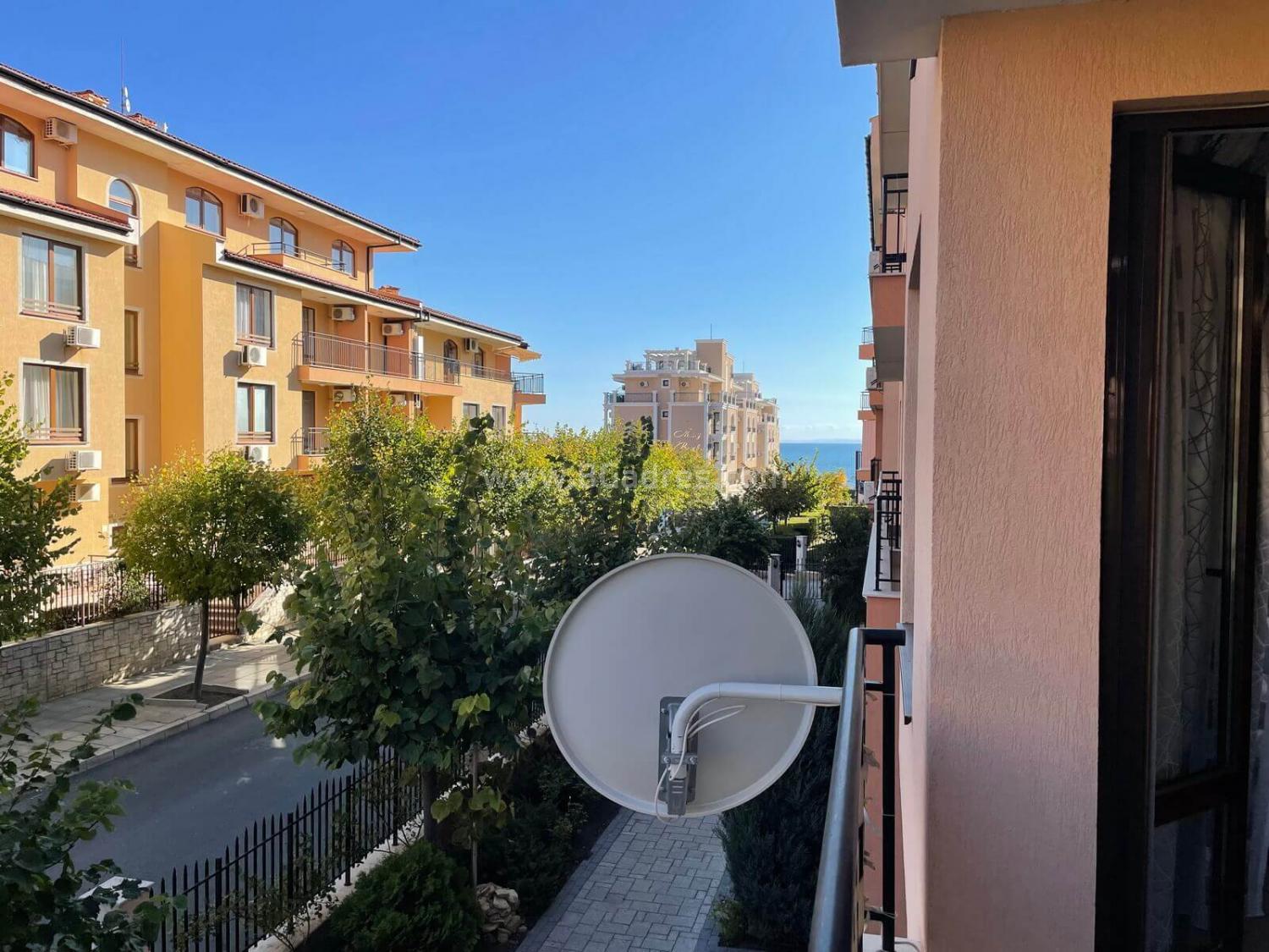 Large apartment in the complex Sky Dreams I №2686