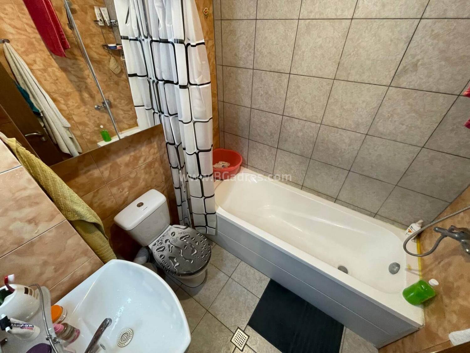 Große Zwei-Zimmer-Wohnung in Sunny View South I №2519