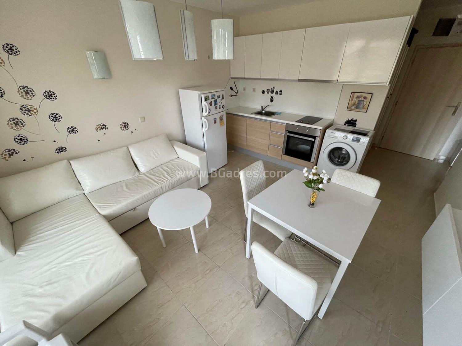 Apartment in the complex Star Dreams I №2575