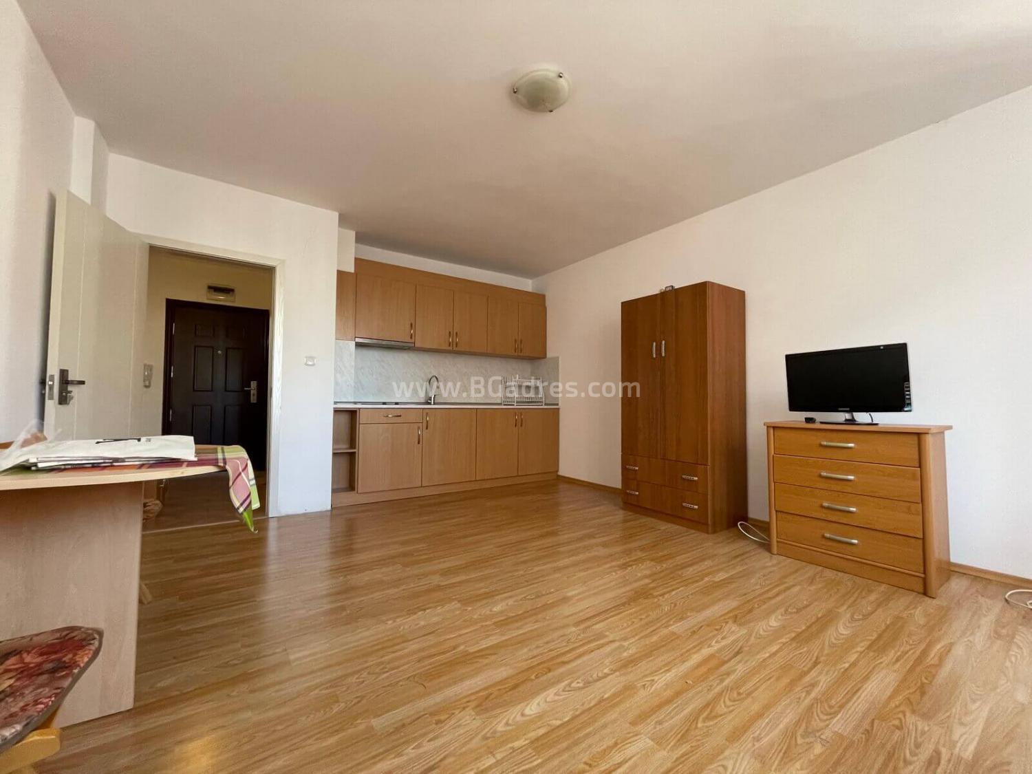 Евтино студио без такса поддръжка І №2676