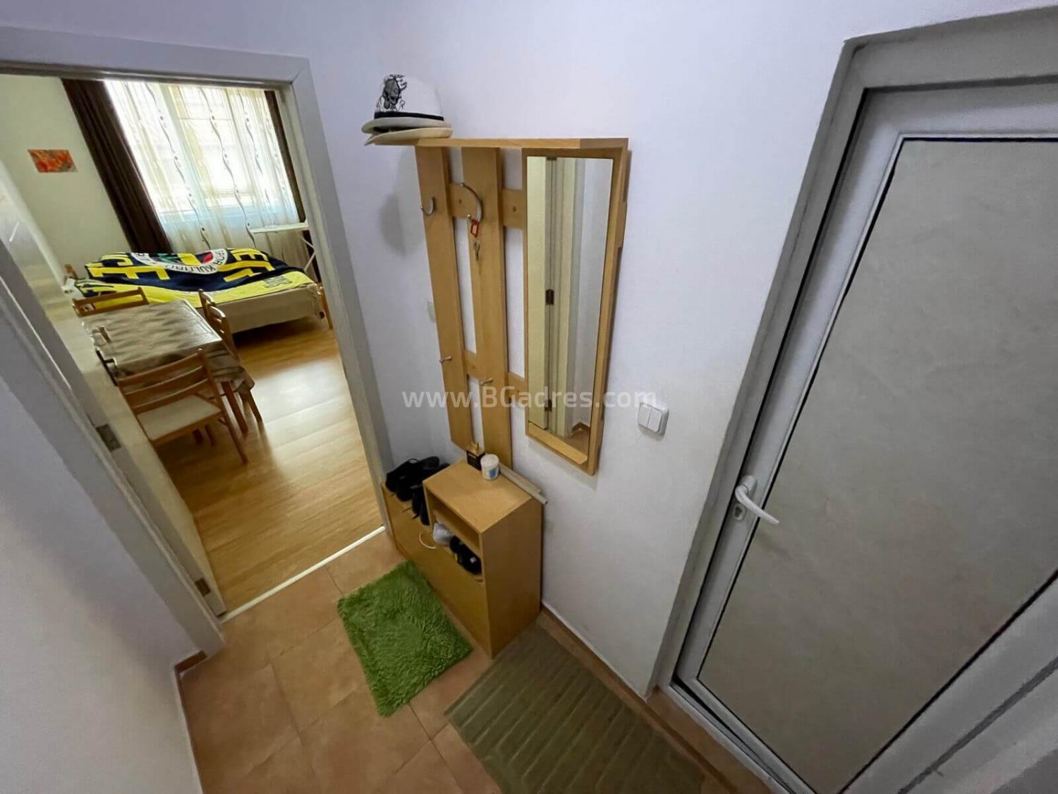 Студия без таксы в центре Солнечного Берега І №2710