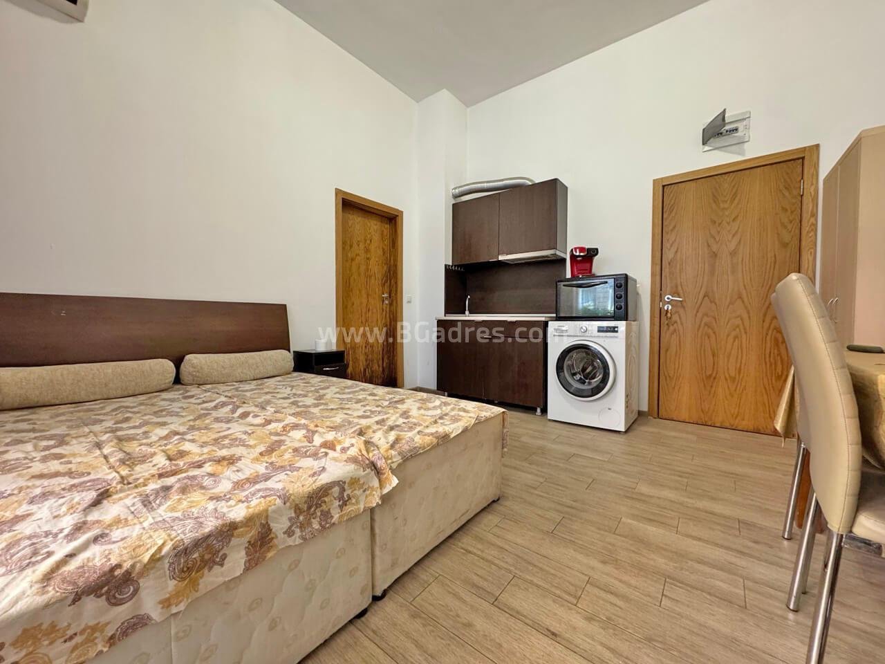 Студио в комплекс Съни Вю Централ І №4611