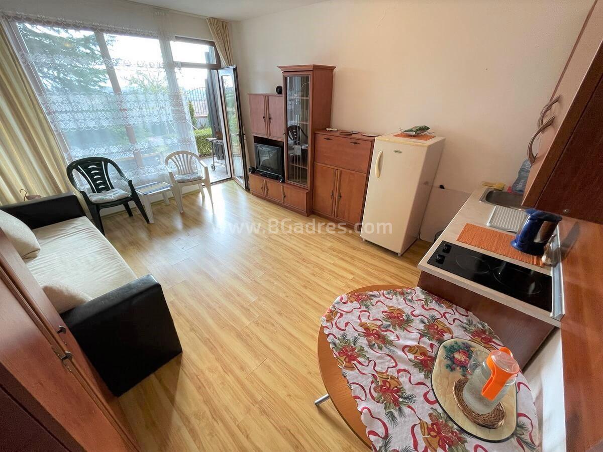 Studio mit Hof in Kosharitsa | № 2203